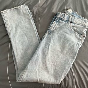 Abercrombie 90s Straight Low Rise Jeans